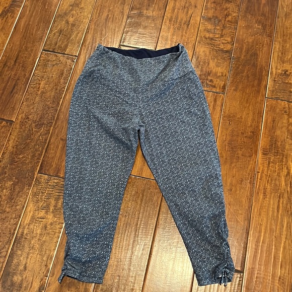 Workout Leggings - Picture 1 of 3